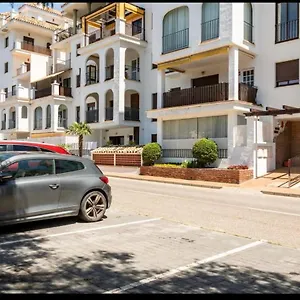 Apartment Personal Y Coqueto En Primerisima Linea De Playa, En La Costa Del Sol. Puerto De La Duquesa, Castillo de Sabinillas